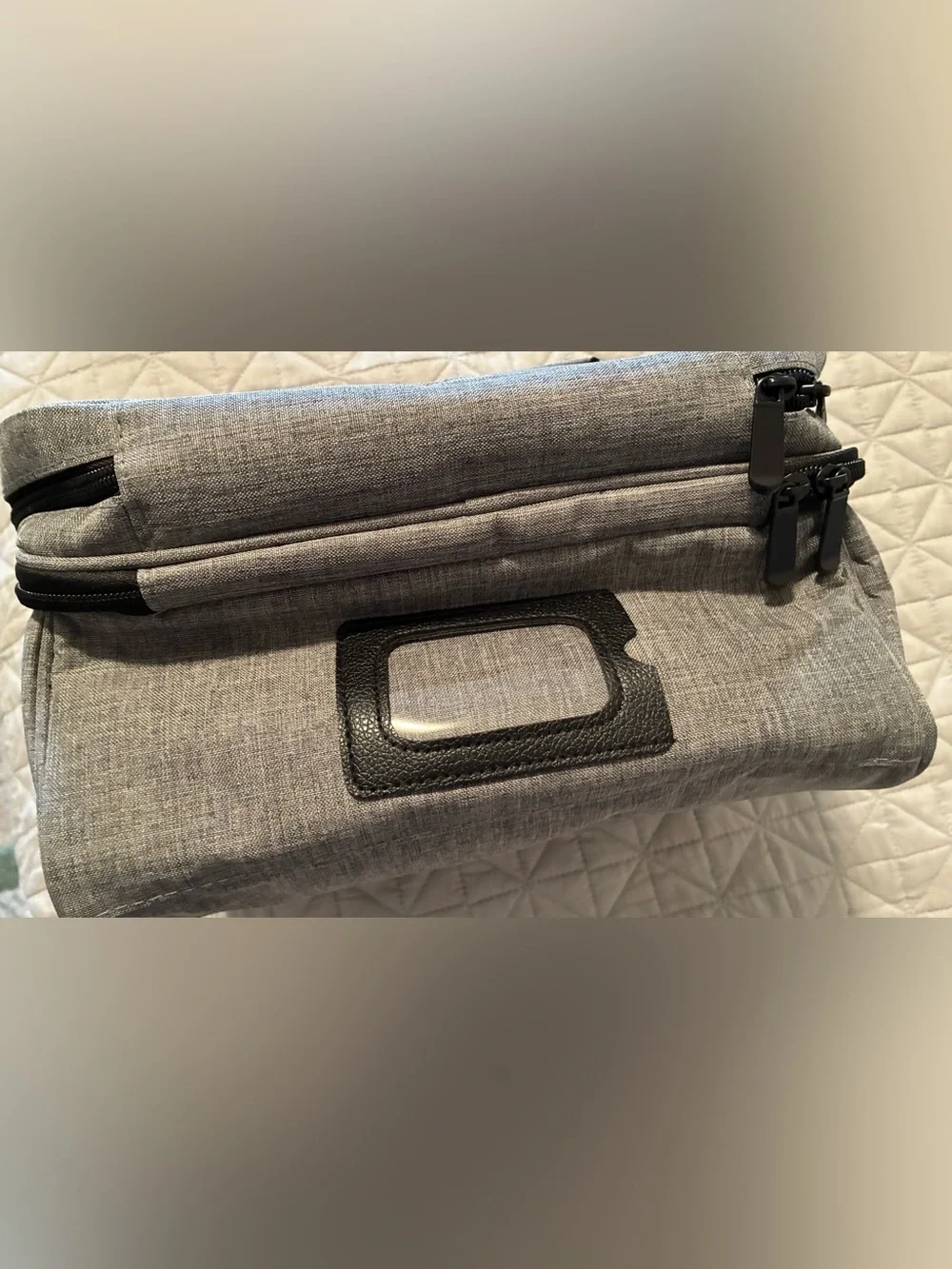 Toiletry Bag Travel Personal Carry Duffel Medicine Unisex NEW Gray Zippers Extra