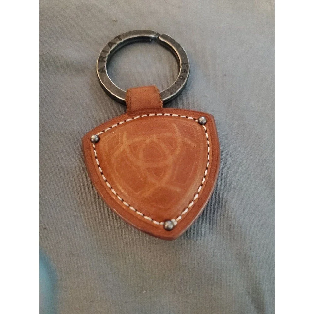 Ariat Double Sided Brown Leather Key Ring Keychain Embossed Logo 3” Cowboy Gift
