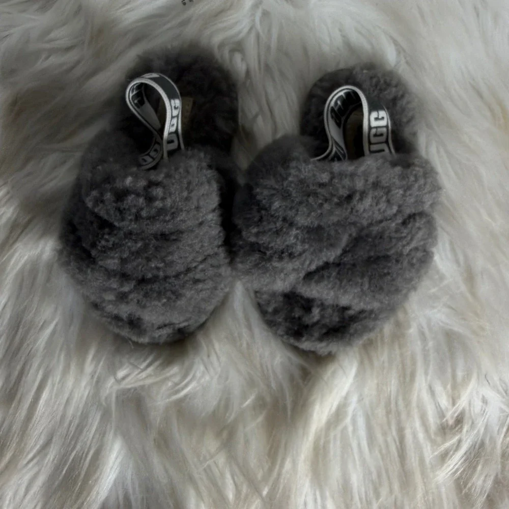 UGG feature traction