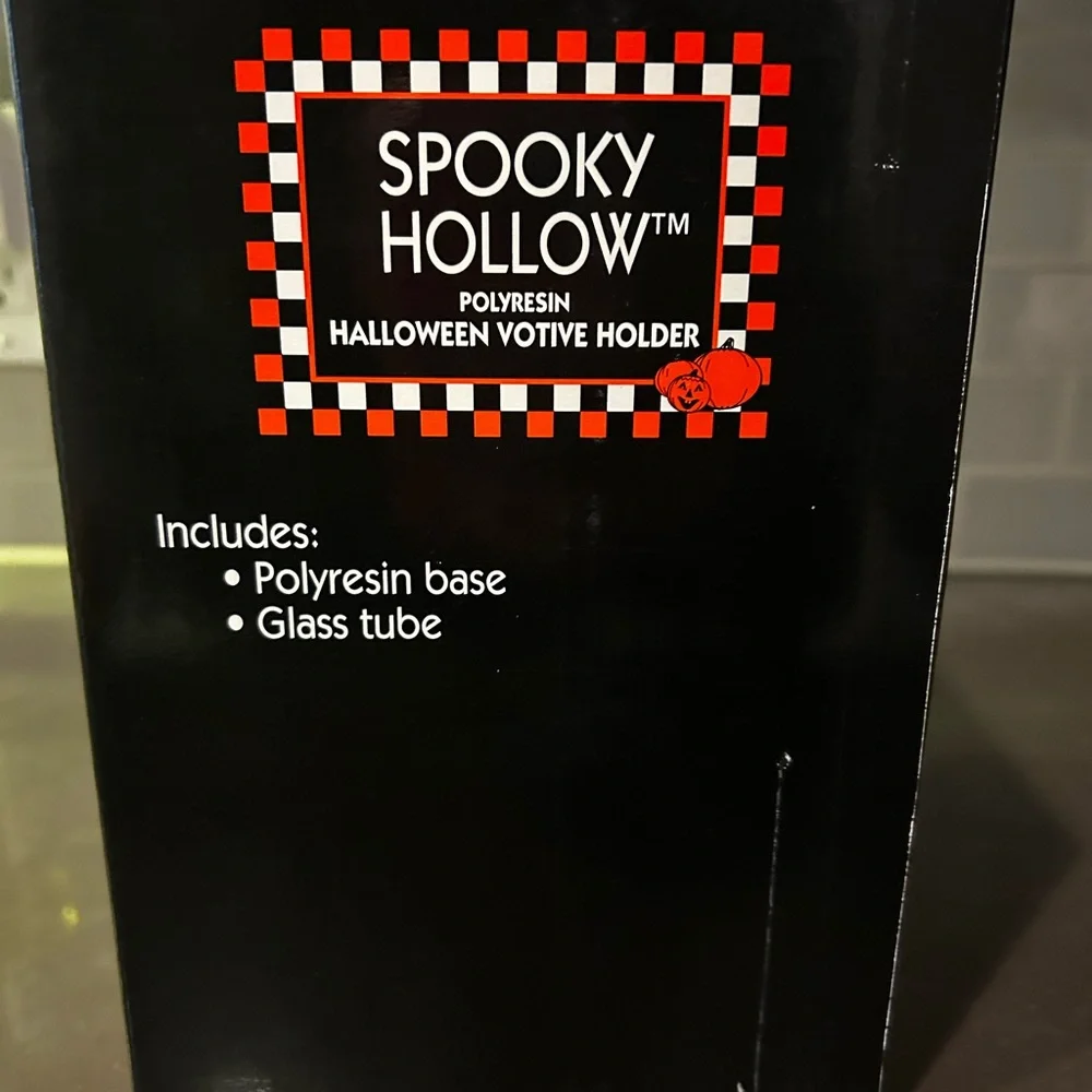 Spooky Hollow celebrate spooky