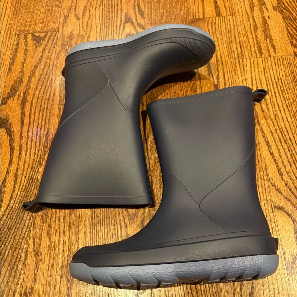 Cat & Jack rainboots, kids 2