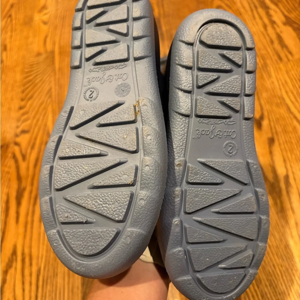 Cat & Jack rainboots, kids 2