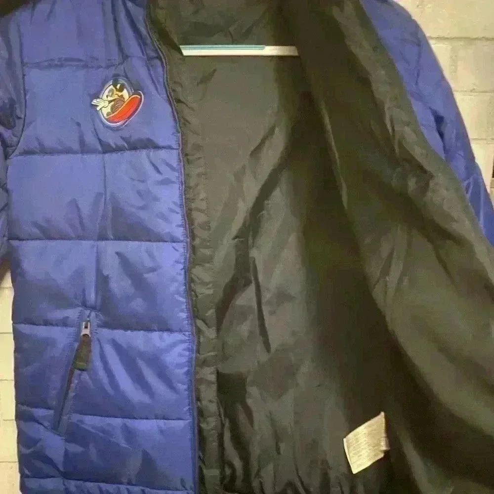 Disney Store Mickey Big Air Snowboarding Skiing Large Insulated