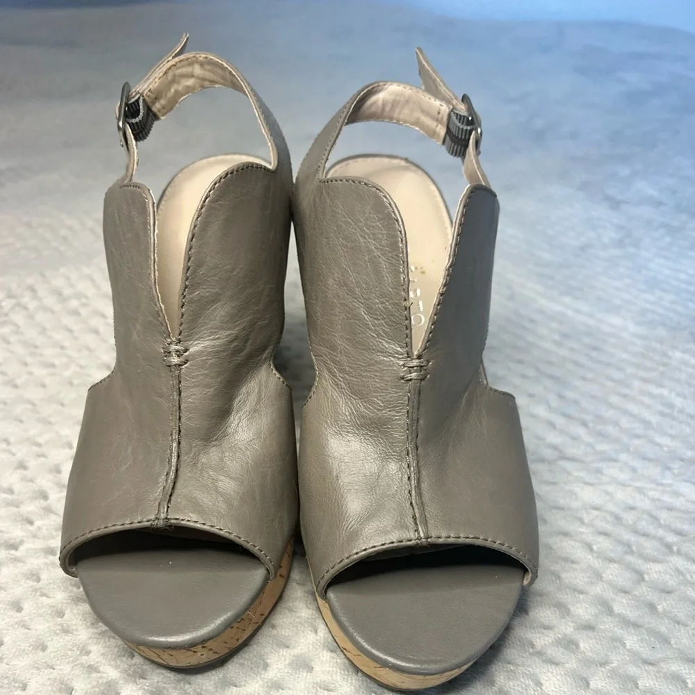 Franco Sarto upper shipping