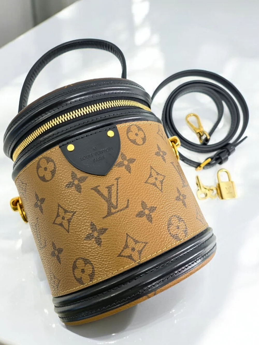 Louis Vuitton authenticity guaranteed