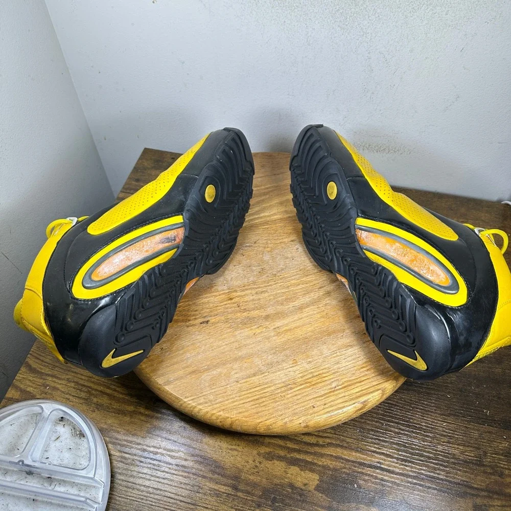 Nike see pictures