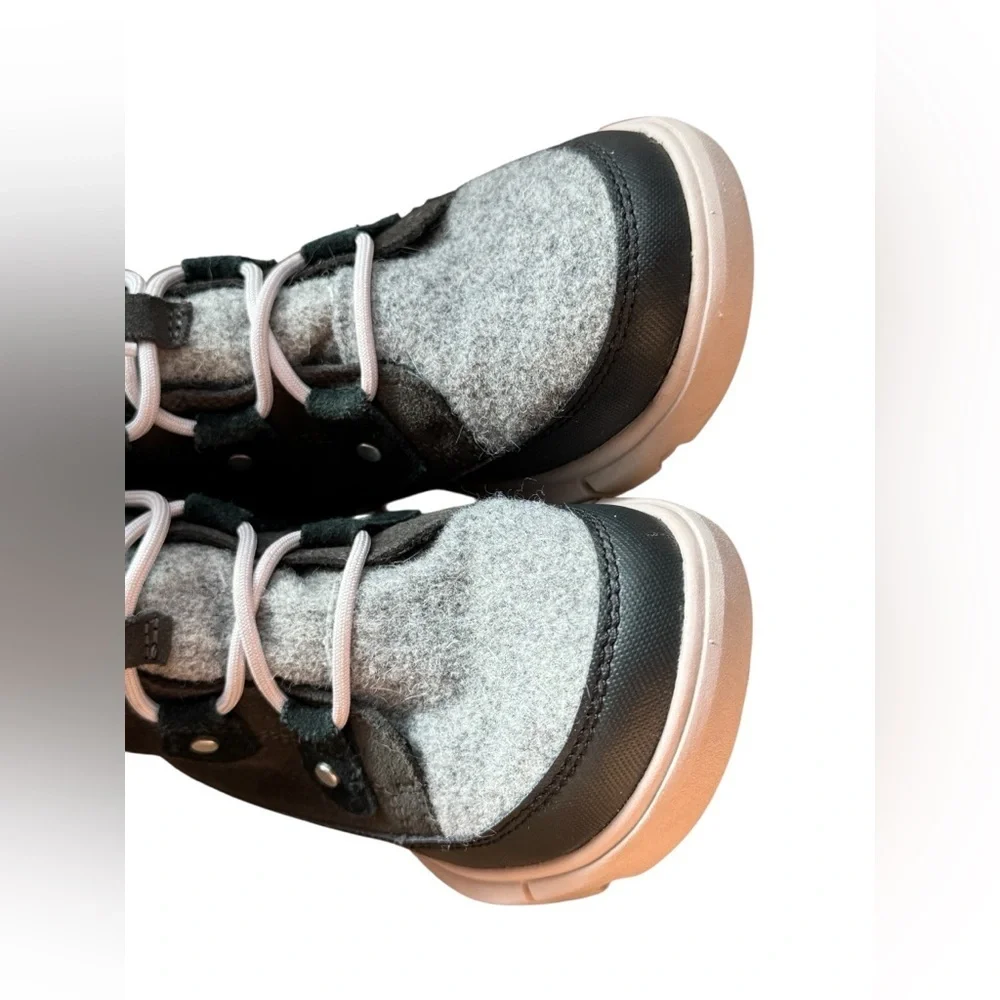 Sorel joan explorer