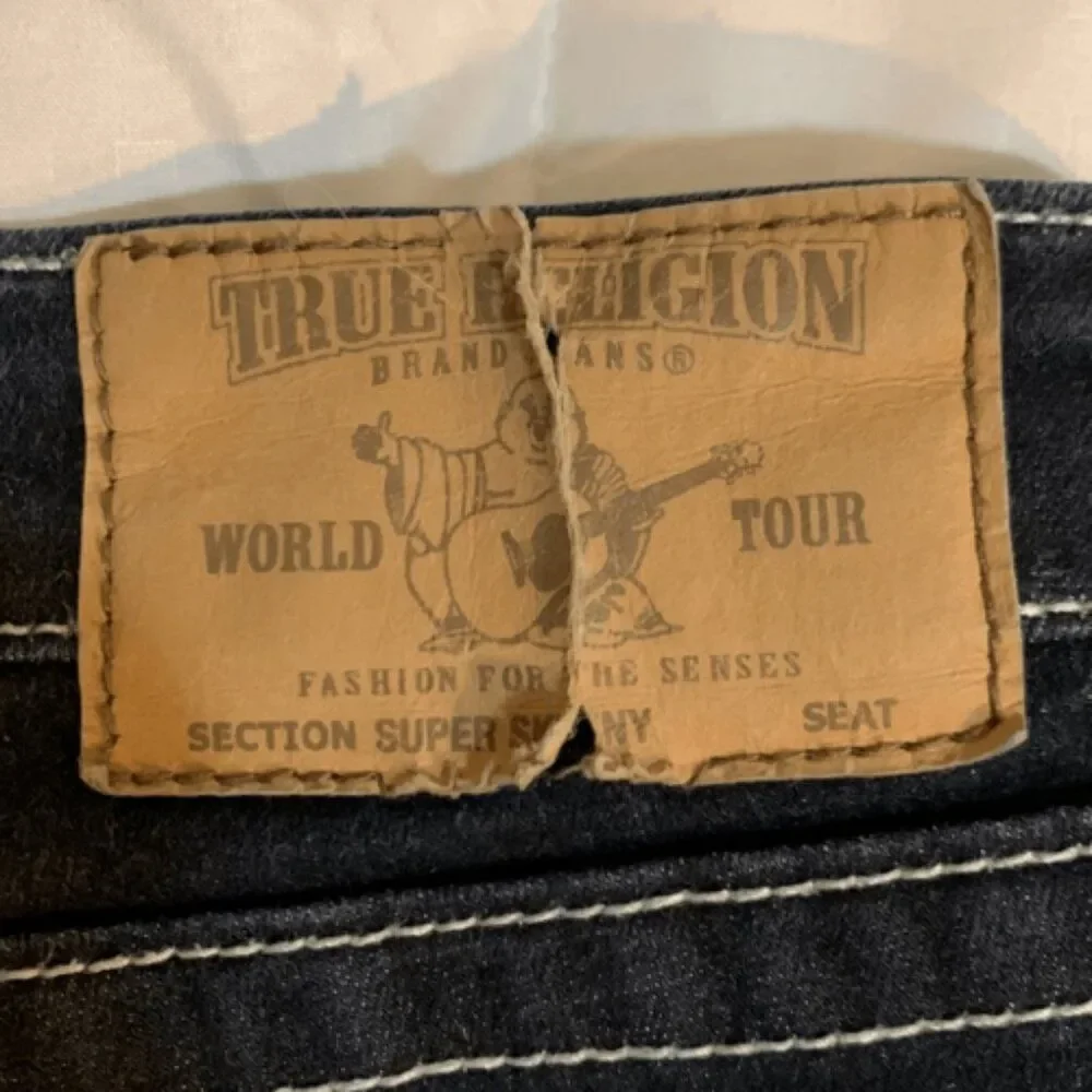 True Religion Super Skinny Size 27 Black Inseam 27 inches