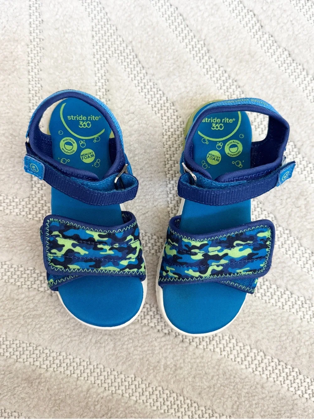 Stride Rite Blue and Green Camo Toddler light up Sandals
