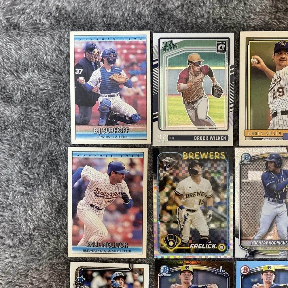 Milwaukee Brewers Baseball 28 Card Lot - Rookies, Stars, Inserts, Parallels‎