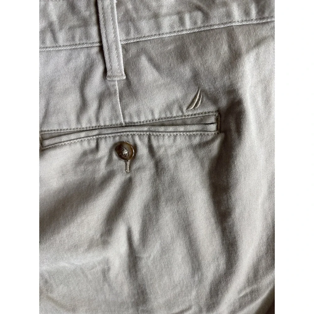 Nautica Mens Deck Shorts Classic Fit Stretch Khaki Size 38
