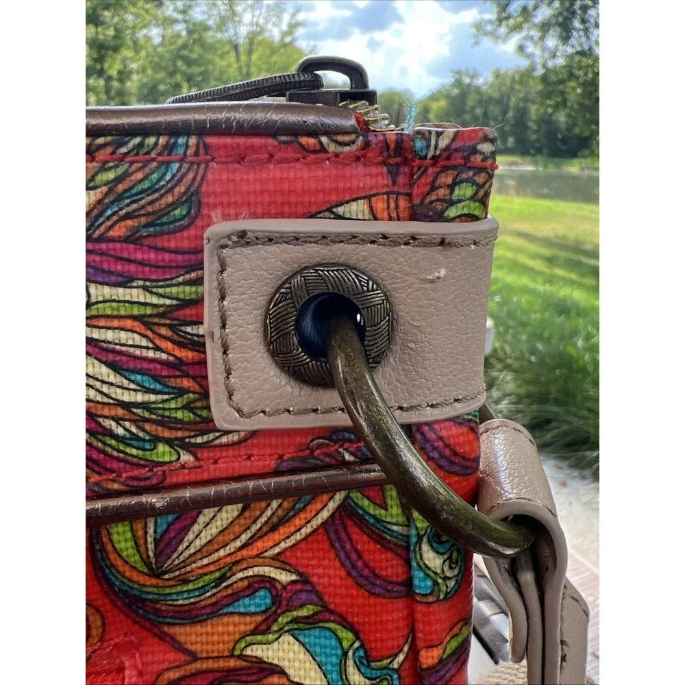 Sakroots add bold