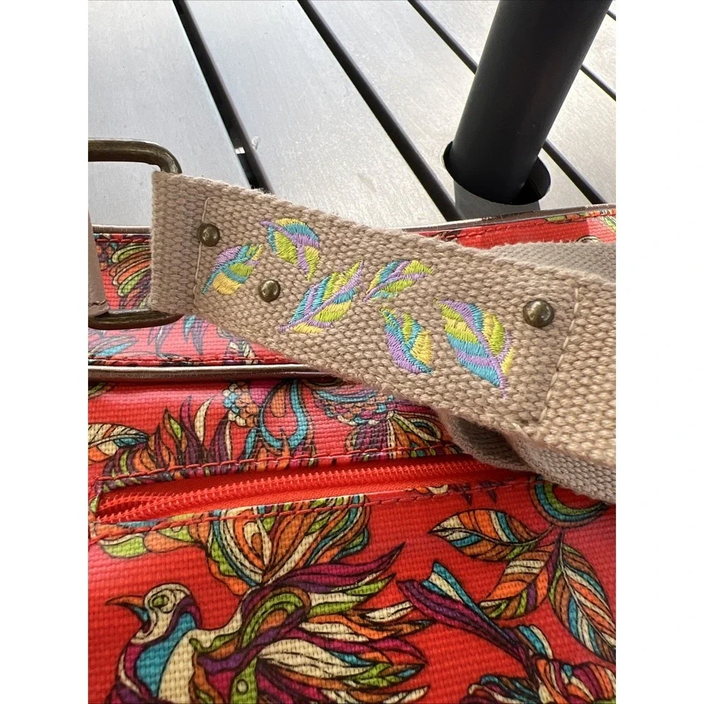Sakroots add bold