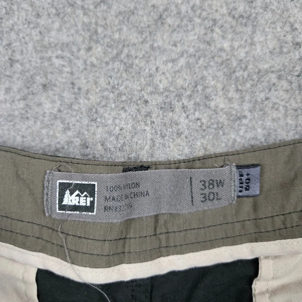 REI hiking pants