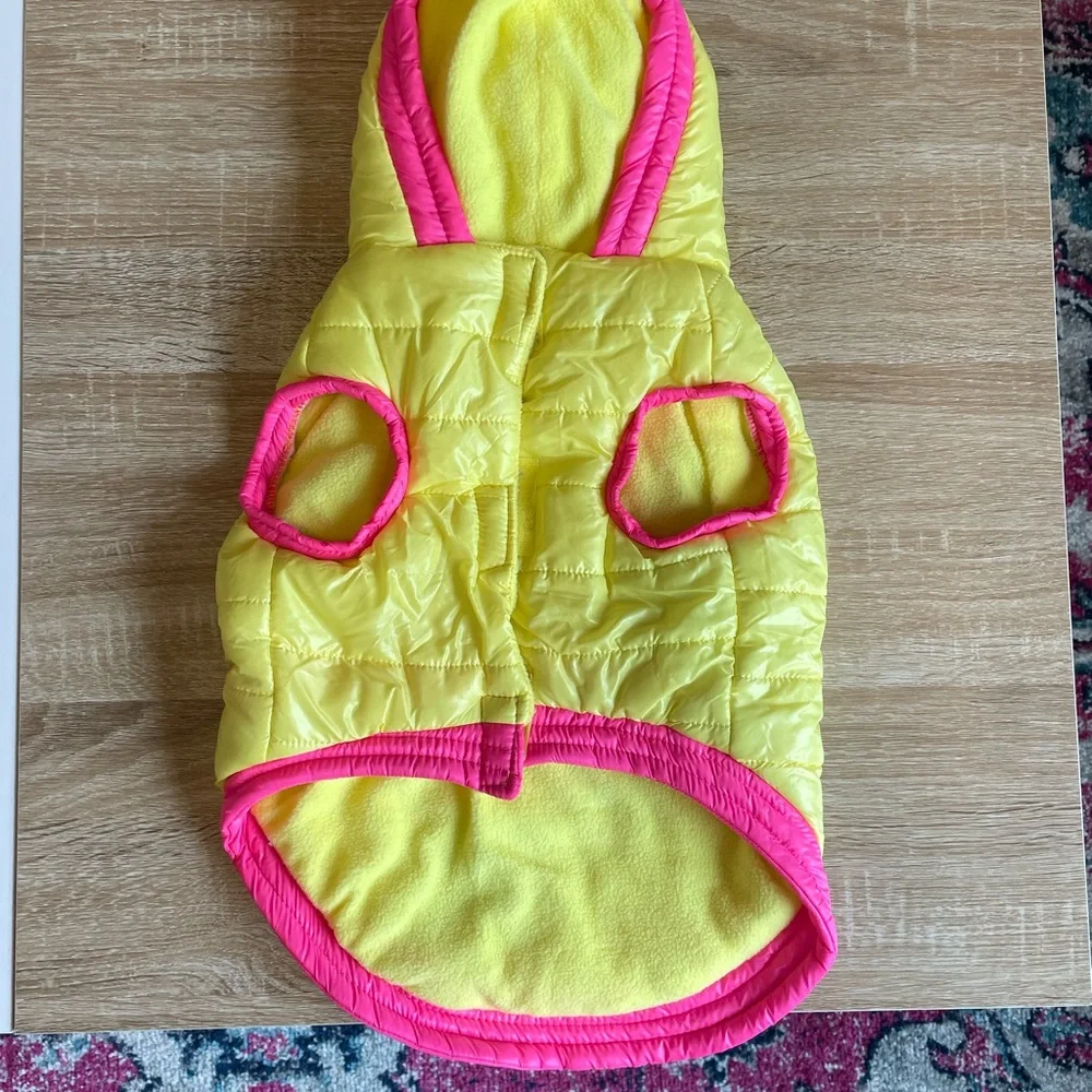 Top Paw - Yellow Puffer Coat‎ with Pom Pom Hood - Size L