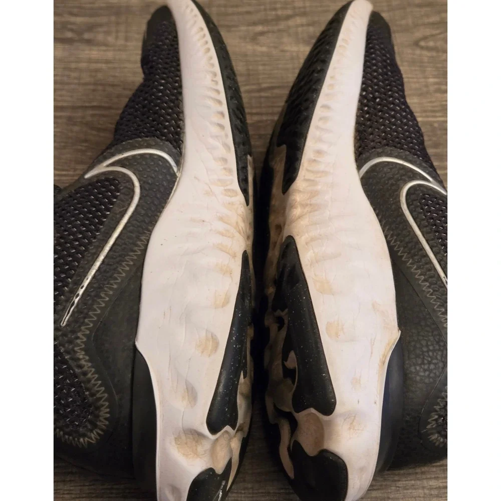 Nike Renew Run Athletic Shoes Youth Size 4.5Y Black