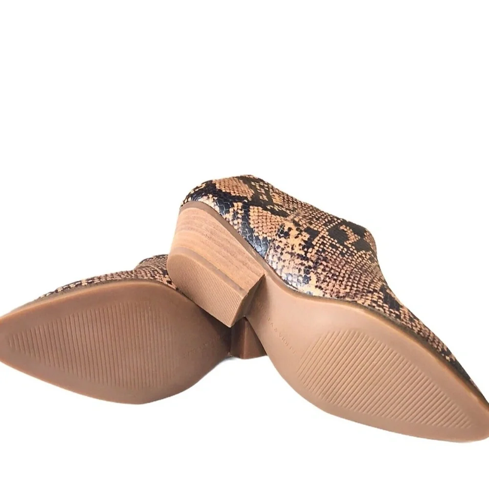 Chelsea & Violet 6m boots