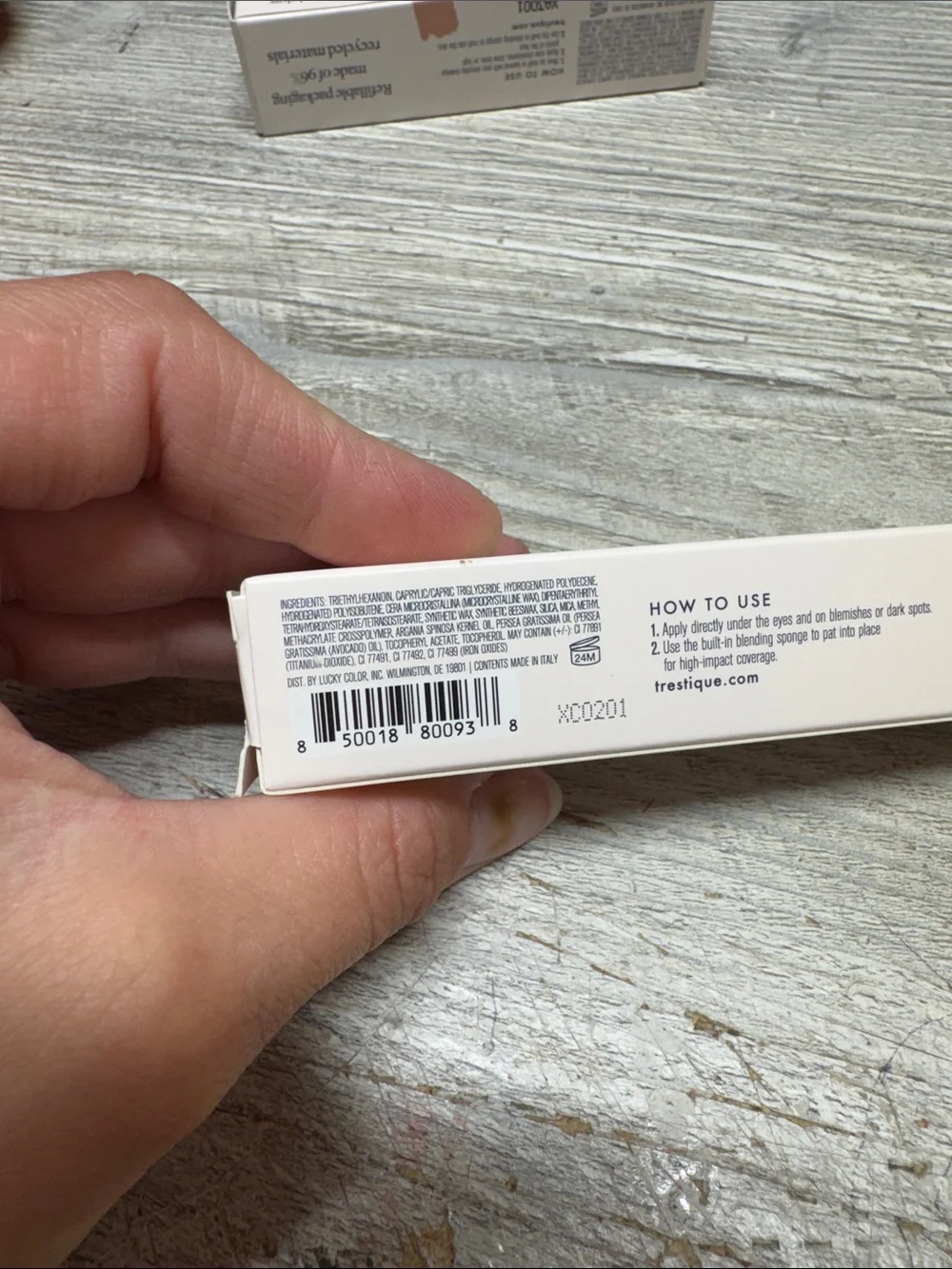 treStiQue refillable concealer