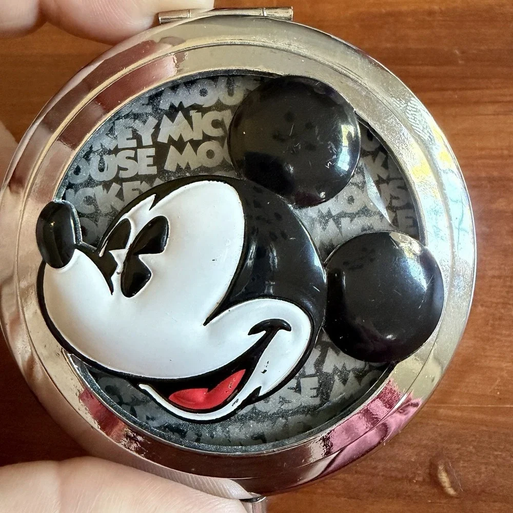 Disney mickey mouse