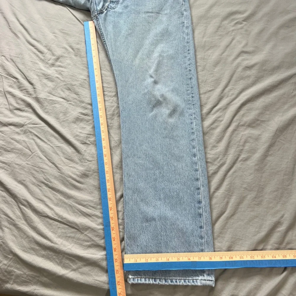 Vintage LEVI'S 501 Jeans Mens 38X34 Light‎ Wash Straight Leg Denim 2005 Stained
