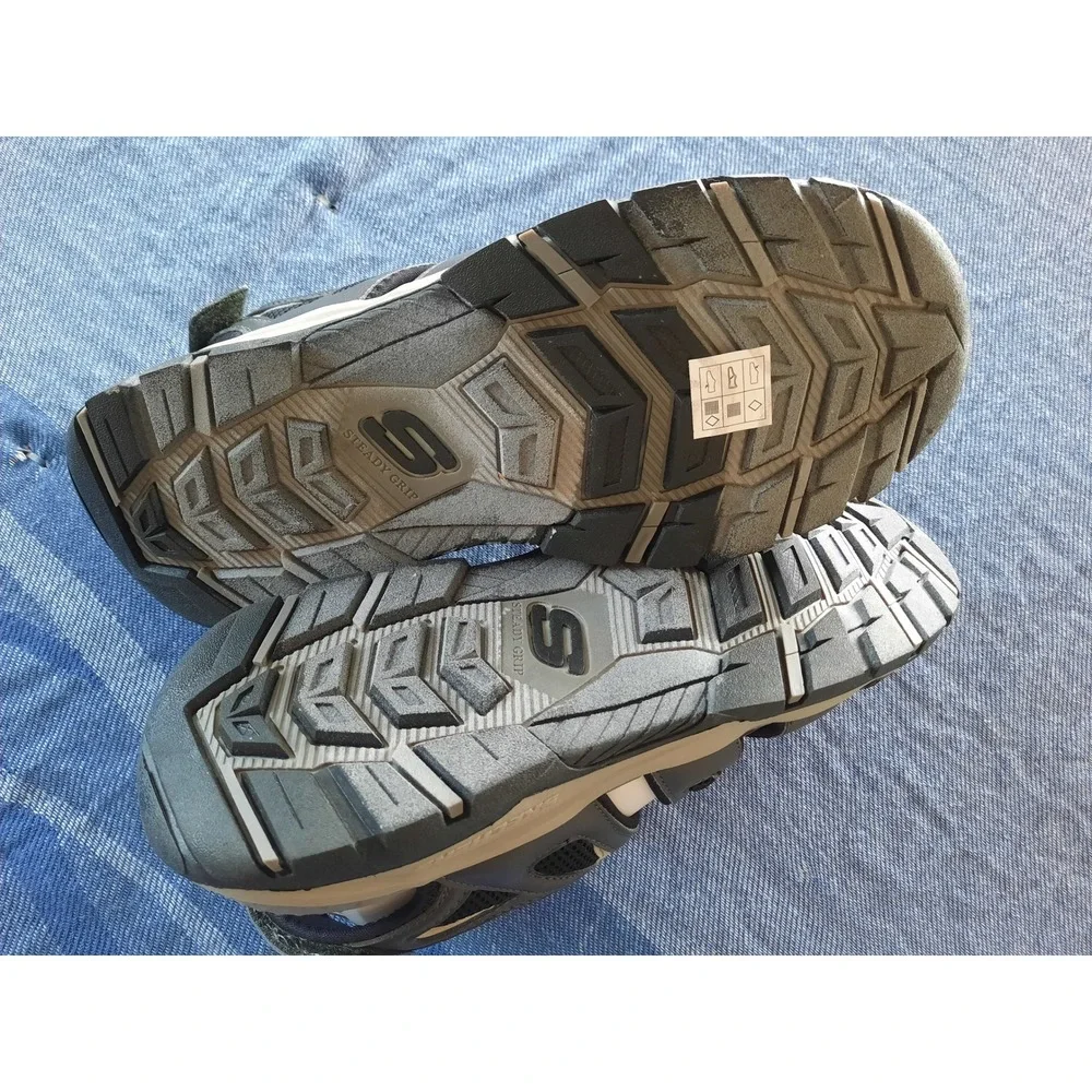 Skechers relaxed fit