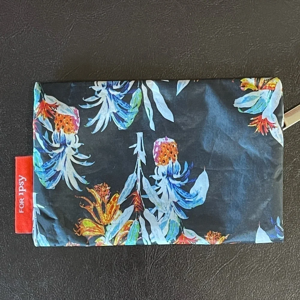Rebecca Minkoff for Ipsy small cosmetic bag EUC