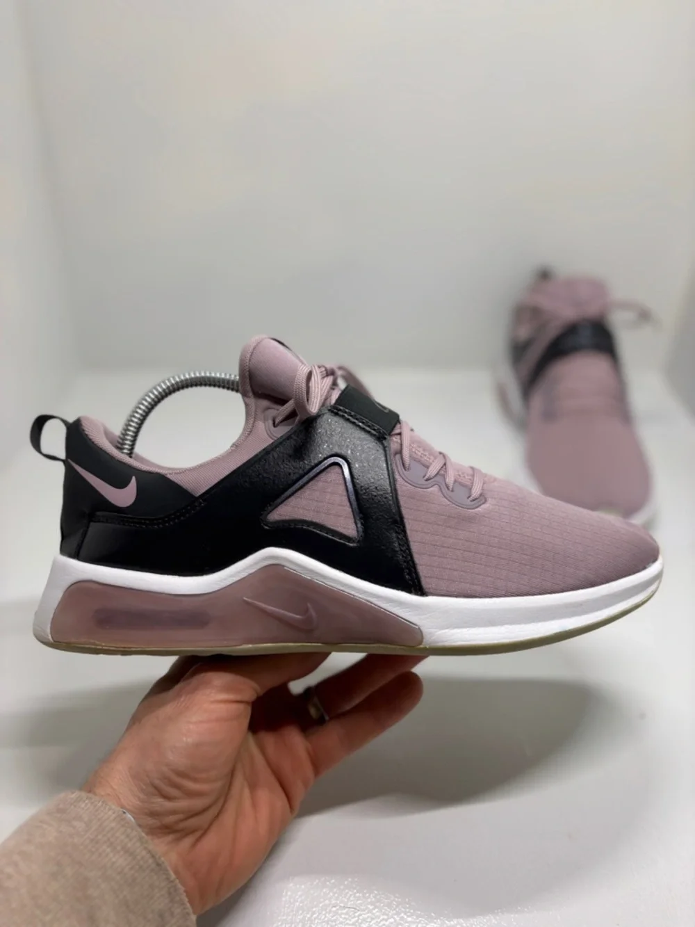 Nike athleisure extra tag
