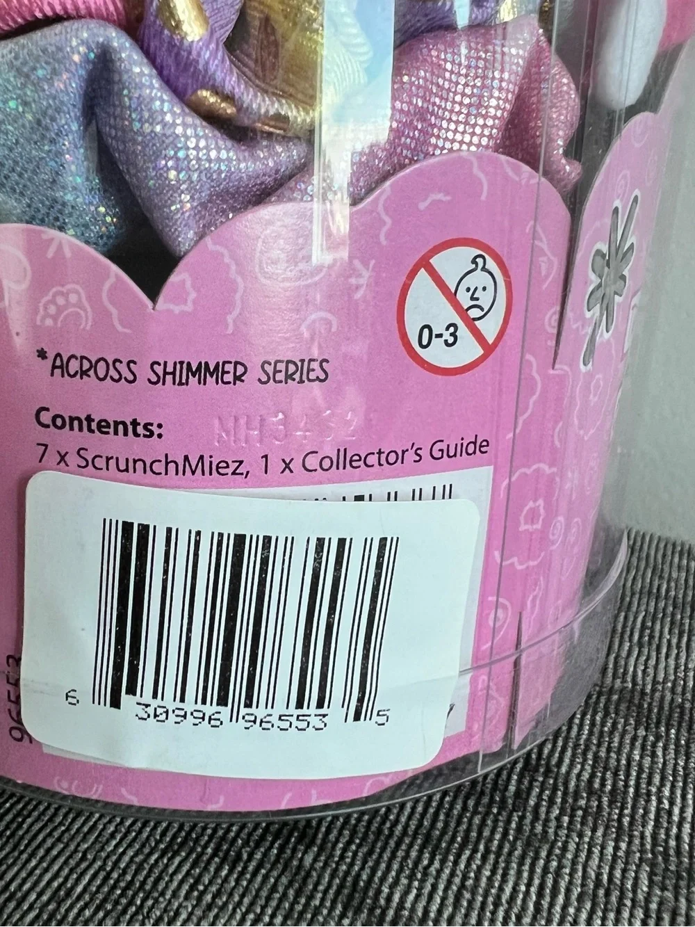 NWT ScrunchMiez Shimmer Series 7 Pack Super Set With Unicorn Display Stand
