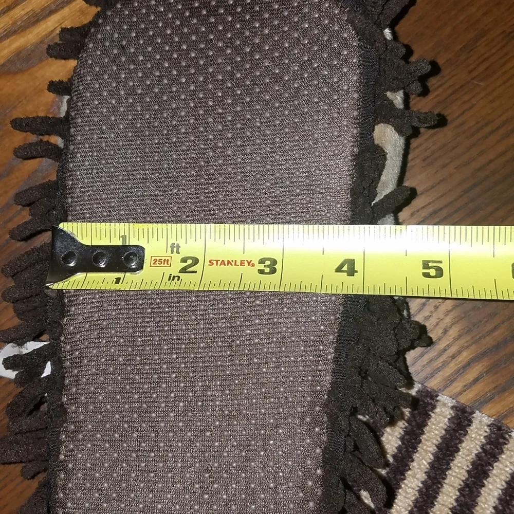 Burton + Burton plush monkey slippers (KS1)