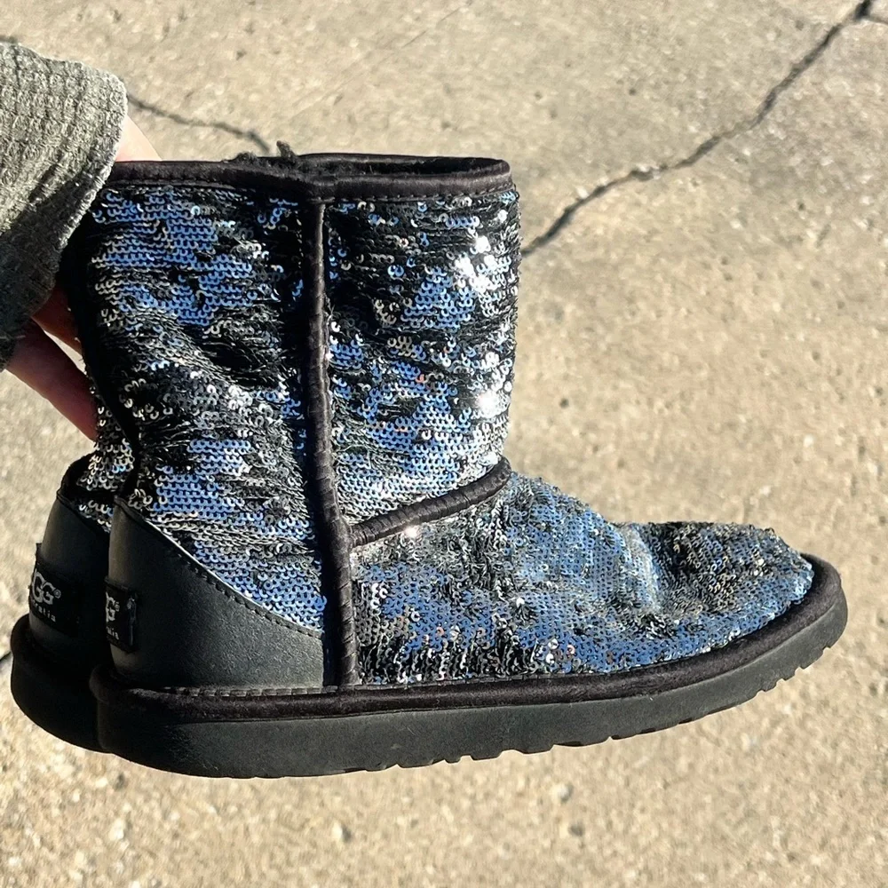 UGG accents stylish sequin