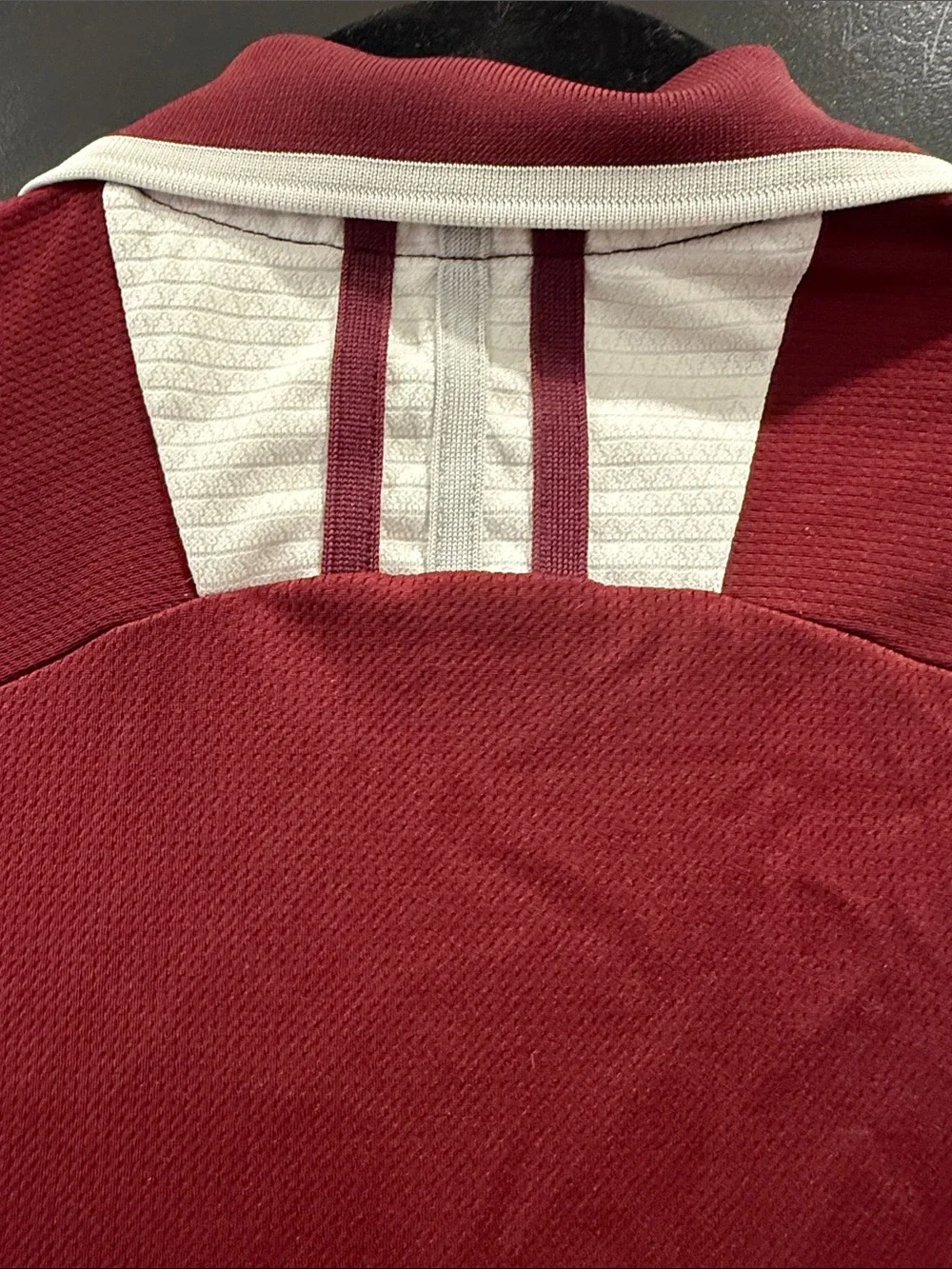 adidas button sleeves contrast
