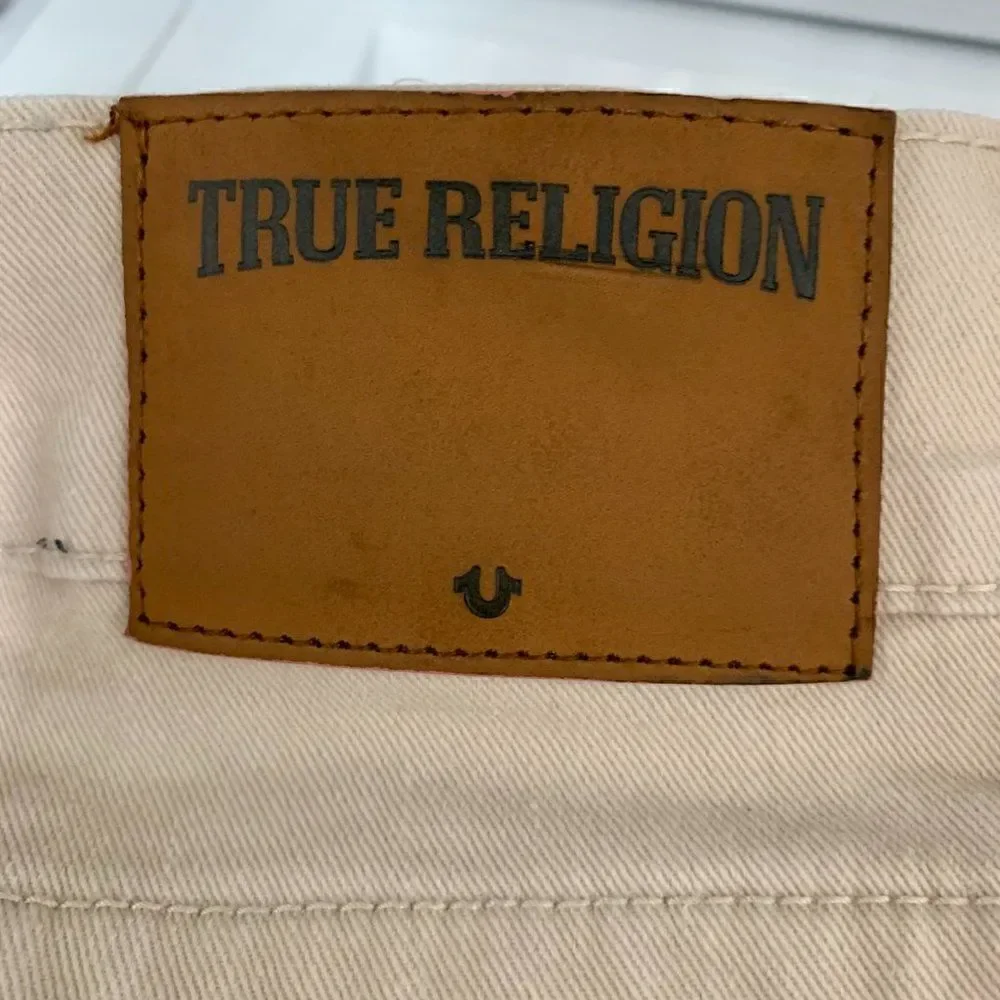 True Religion Geno Relaxed Slim Cream Pants 38 Waist 40 Length 33