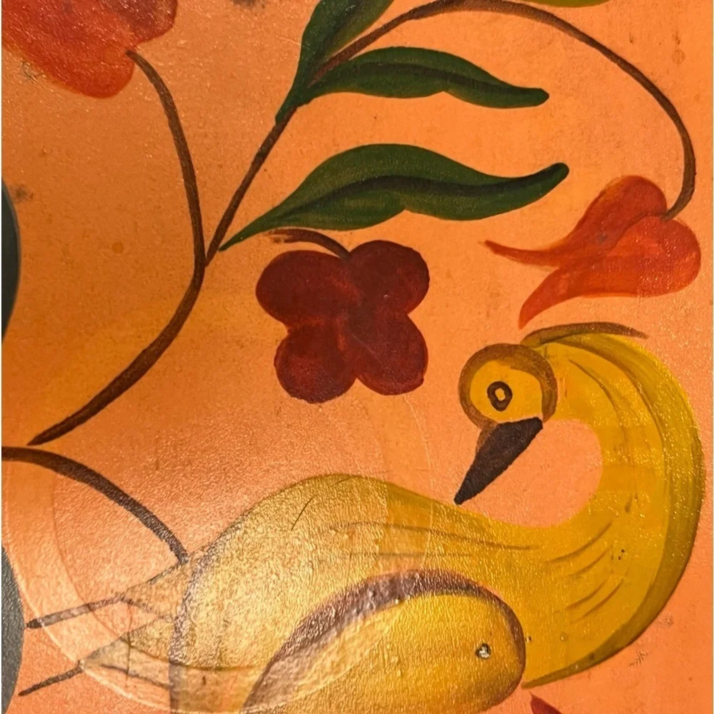 N/A vintage tin