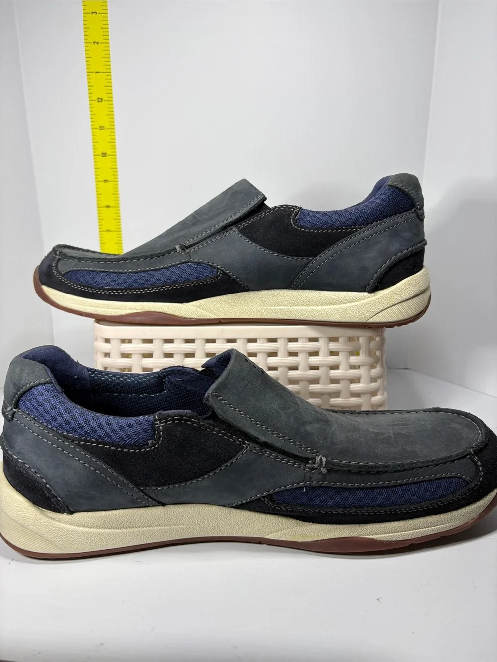 Clarks easy off