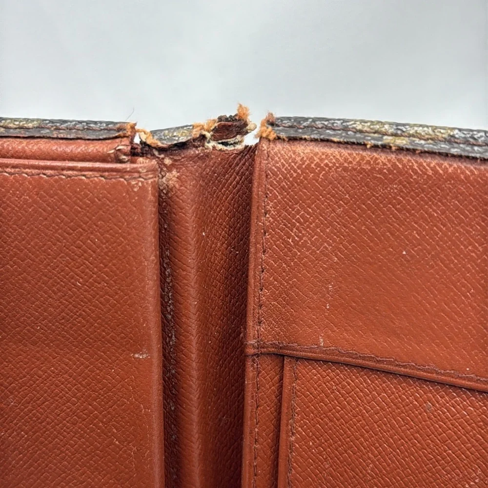 Louis Vuitton pre owned
