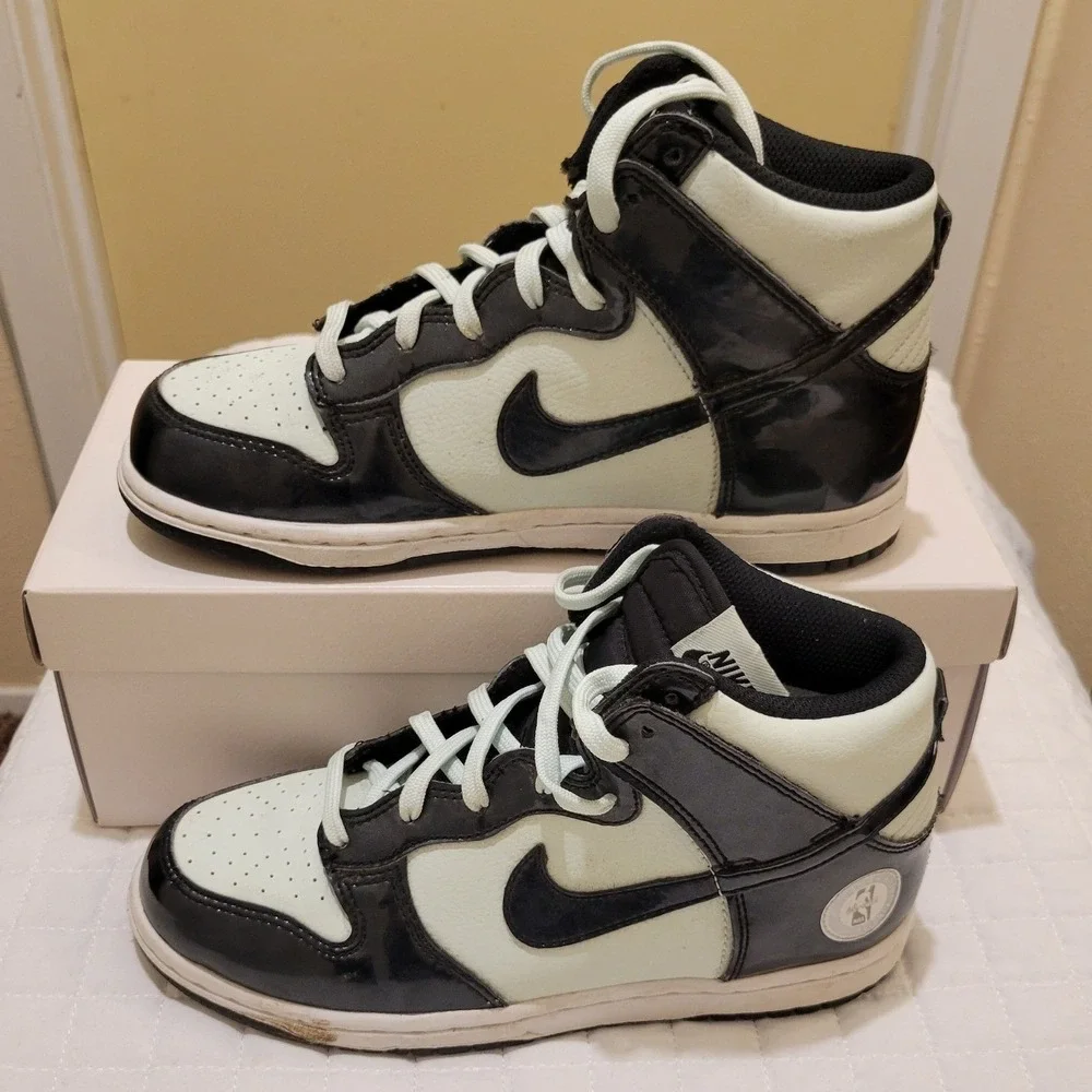 Nike Kids' 3Y Dunk High SE All Star 2021 Basketball Sneakers Barely‎ Green Black