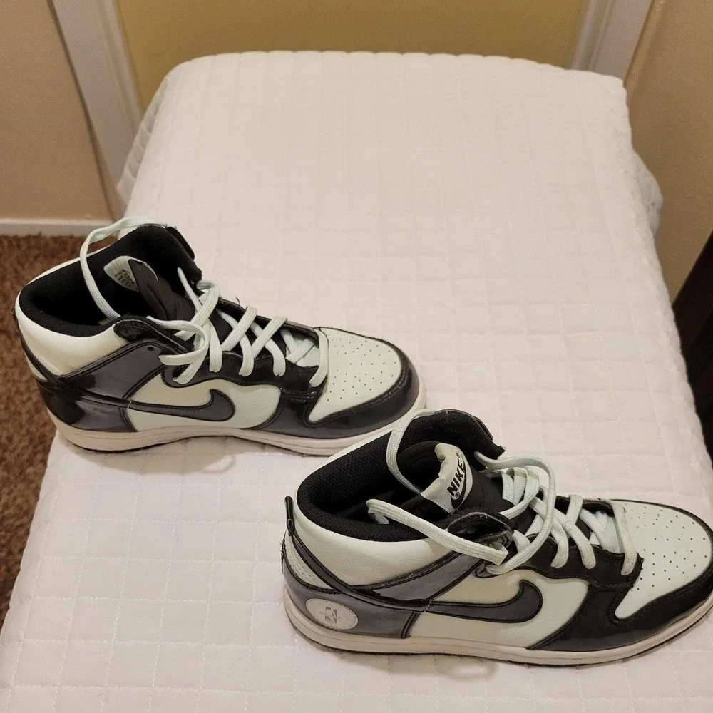 Nike Kids' 3Y Dunk High SE All Star 2021 Basketball Sneakers Barely‎ Green Black