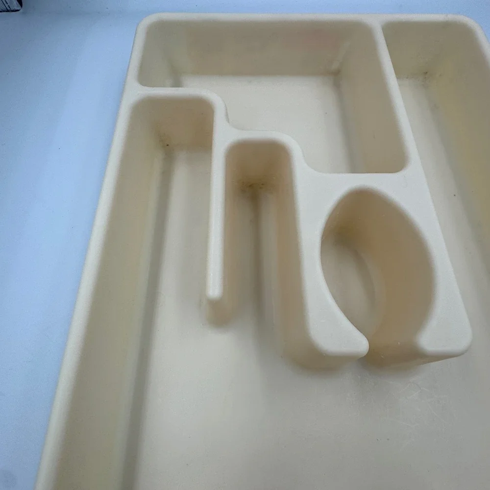 Rubbermaid item good