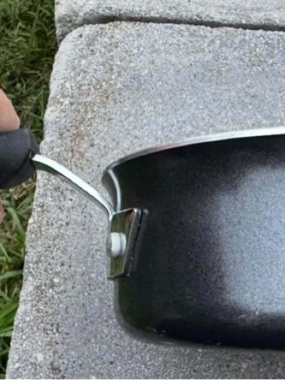 N/A compact nonstick