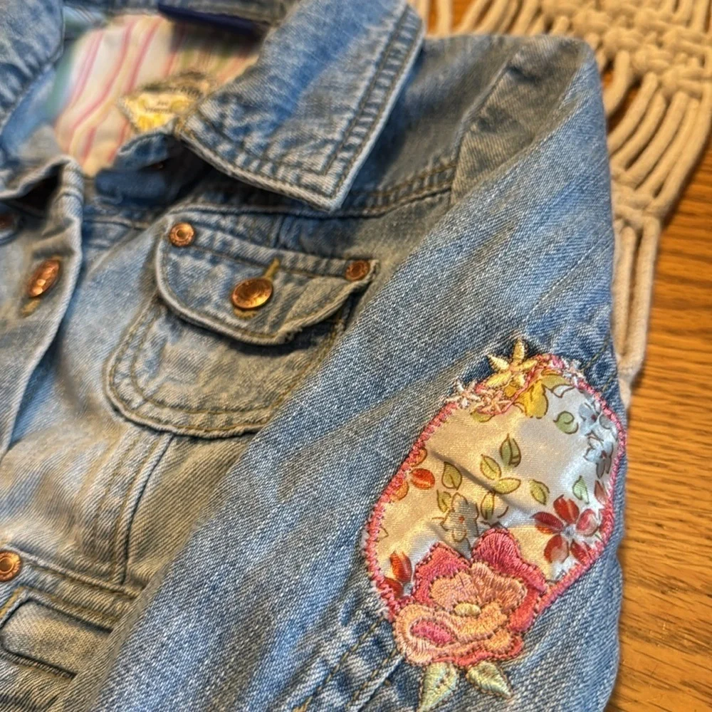 OshKosh Bgosh this charming