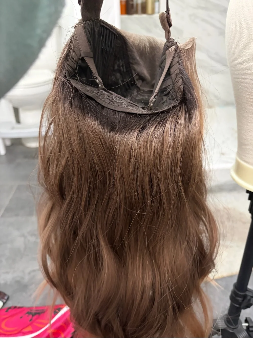 Chelsey Smith Crowns natural brown