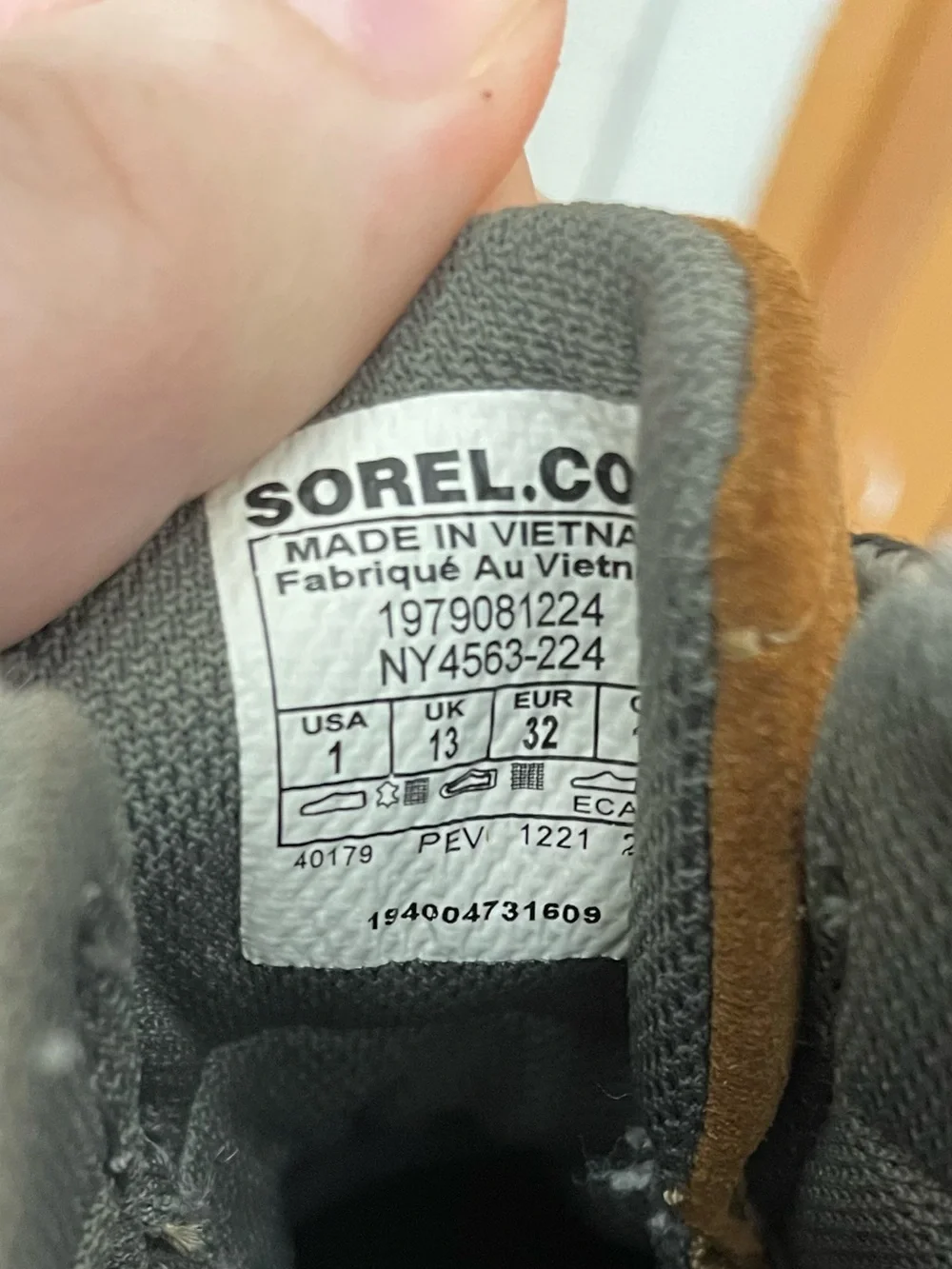 Sorel like new