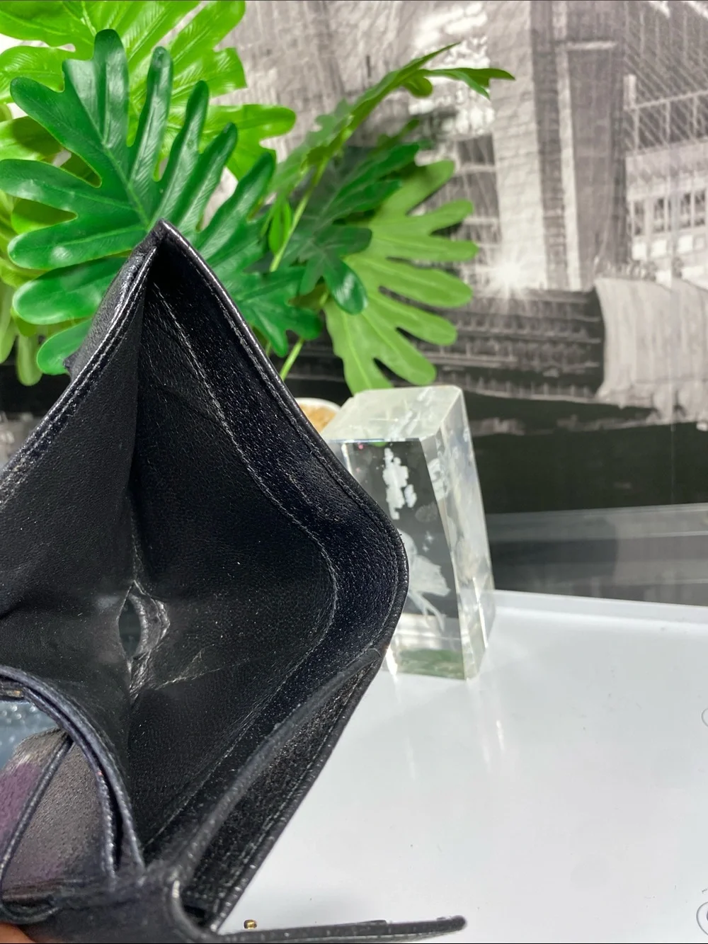 Authentic Gucci black textured leather Wallet