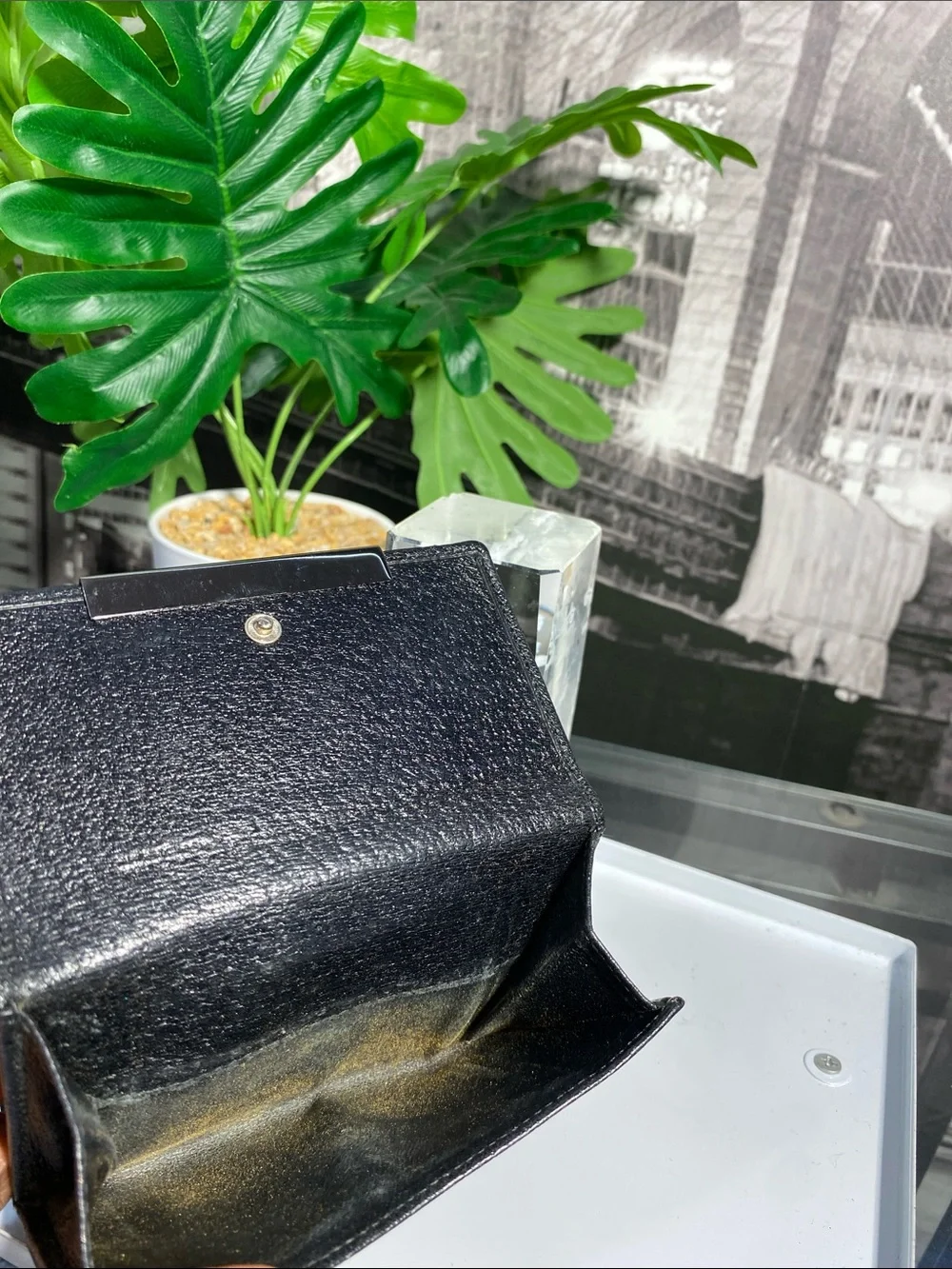 Authentic Gucci black textured leather Wallet