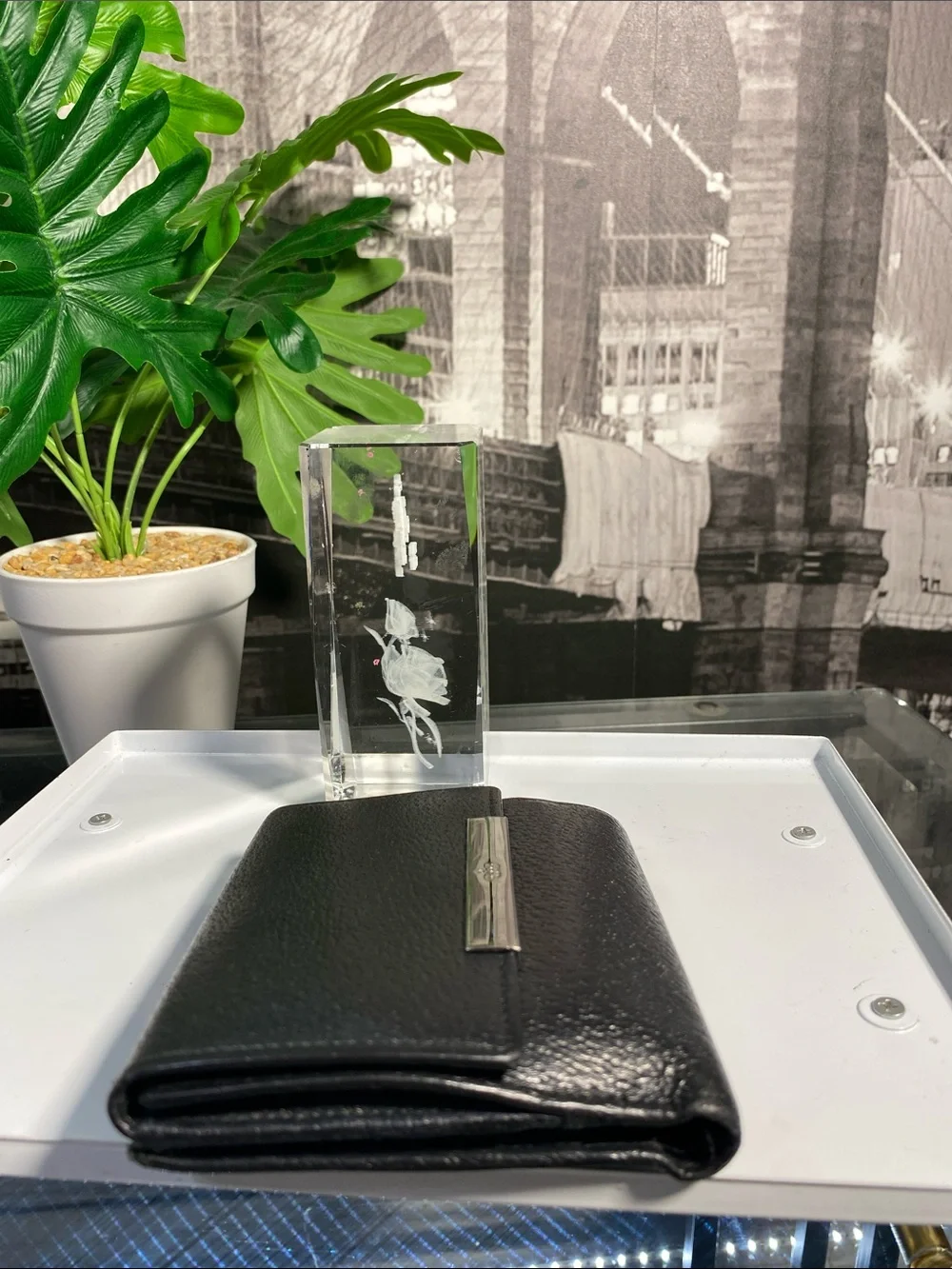 Authentic Gucci black textured leather Wallet