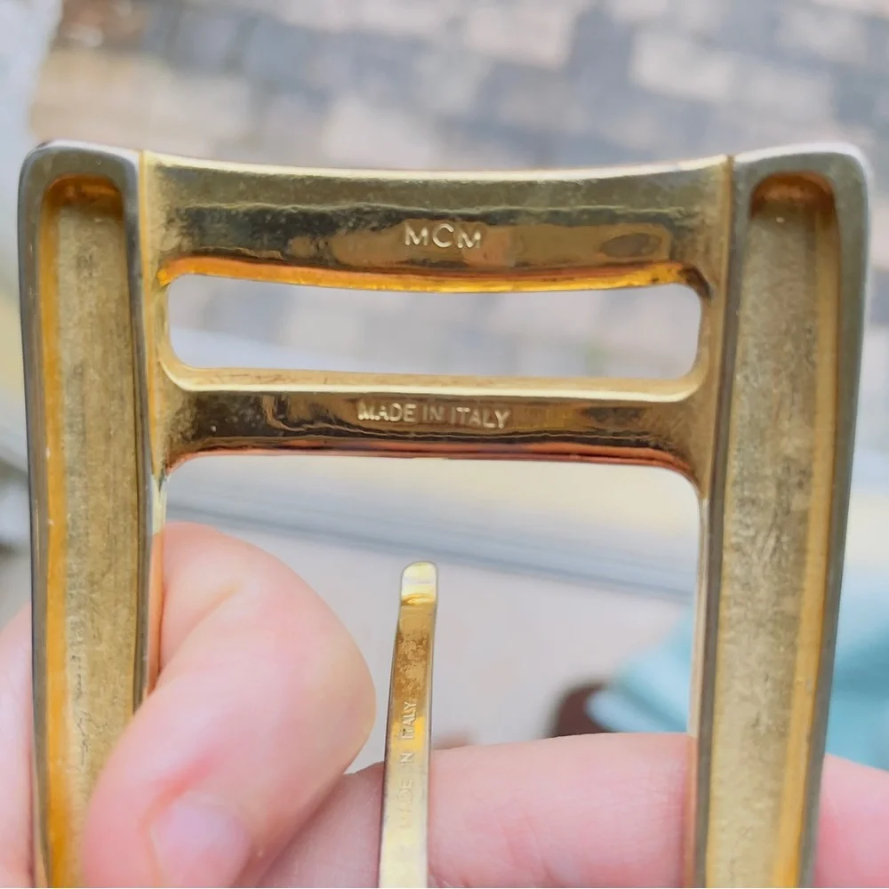 MCM large buckle