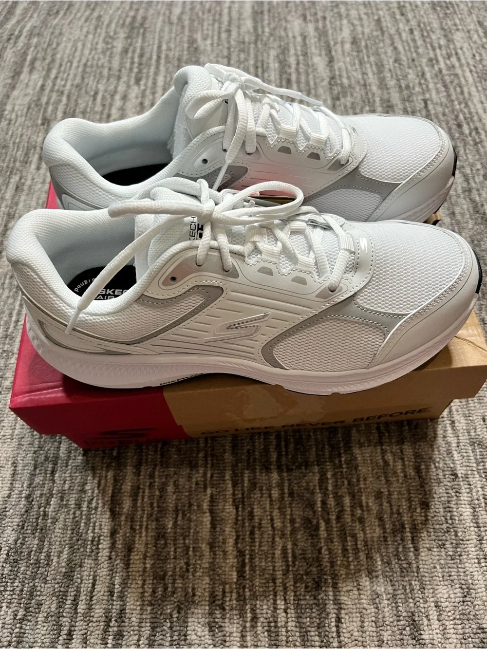 Skechers wide fit