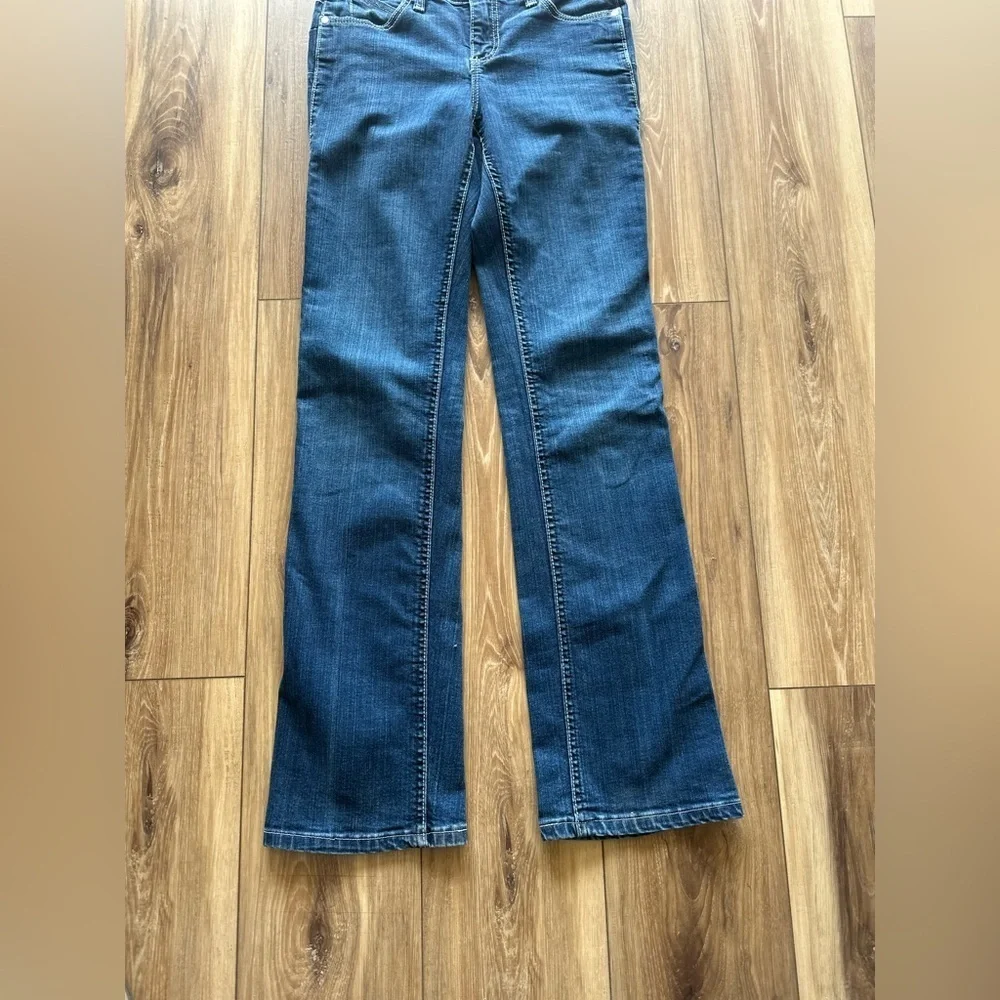 Wrangler Q-baby womens jeans size 3/4 X 34