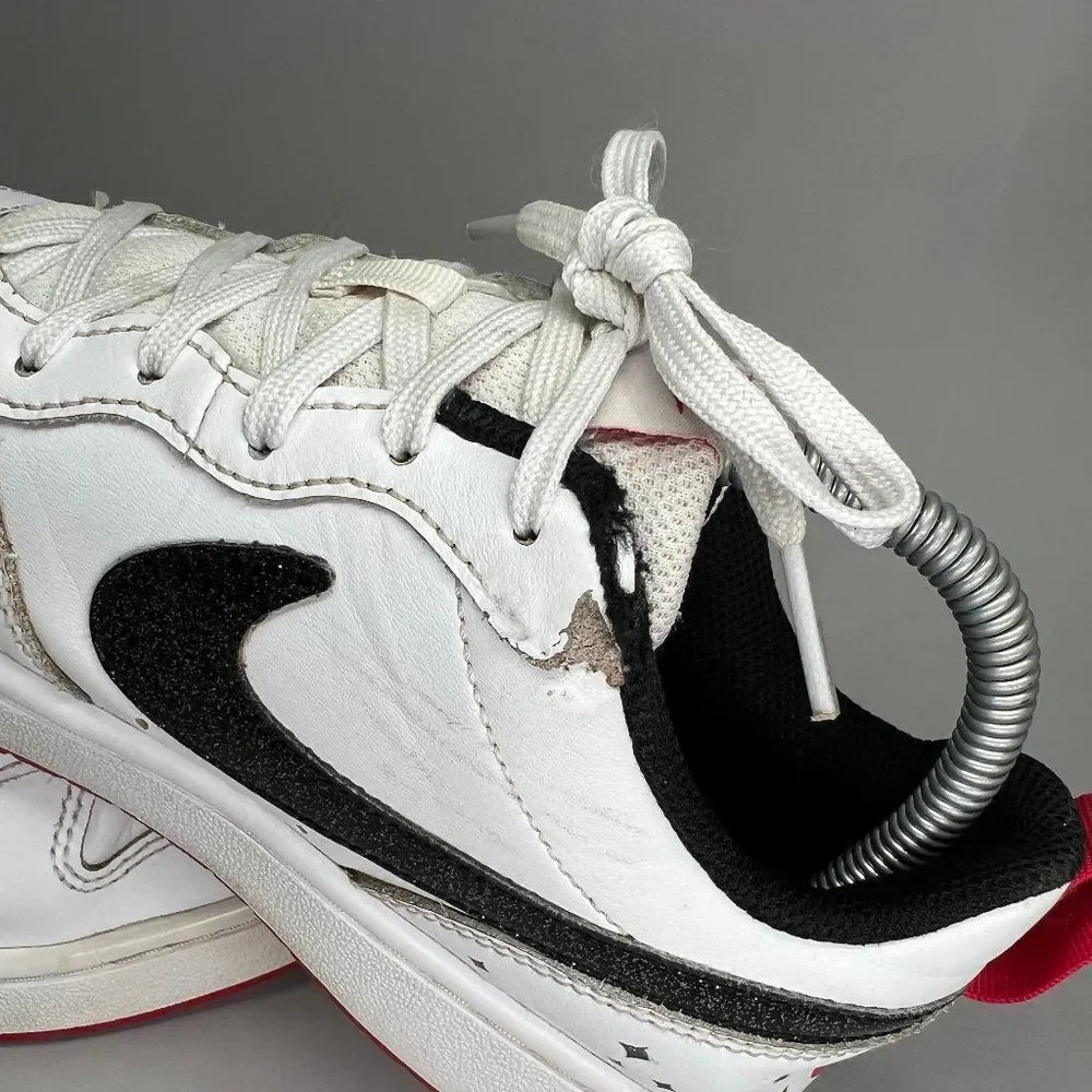Nike Girls Size 5.5 Grade School‎ Court Borough Low 2