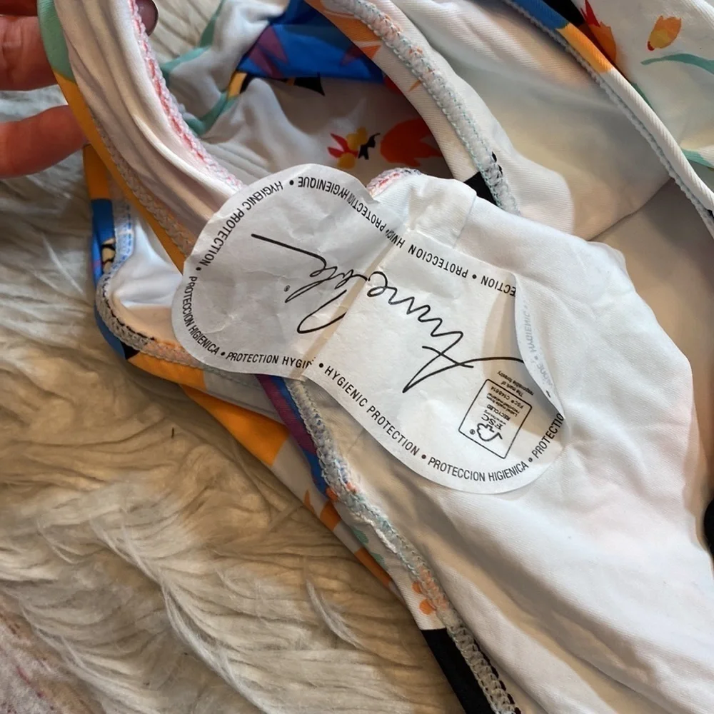 Anne Cole new tags